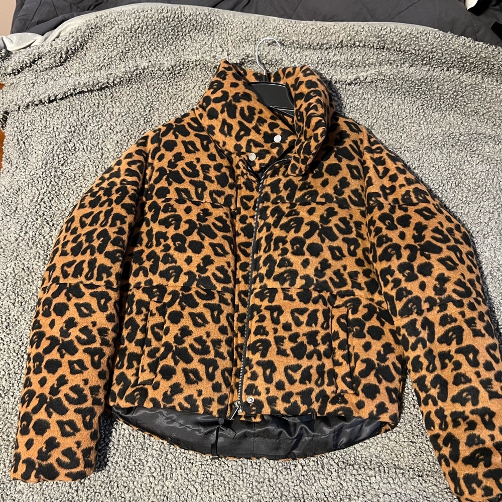 NWOT Apparis Vegan Wool Paula Leopard Puffer Sz Small